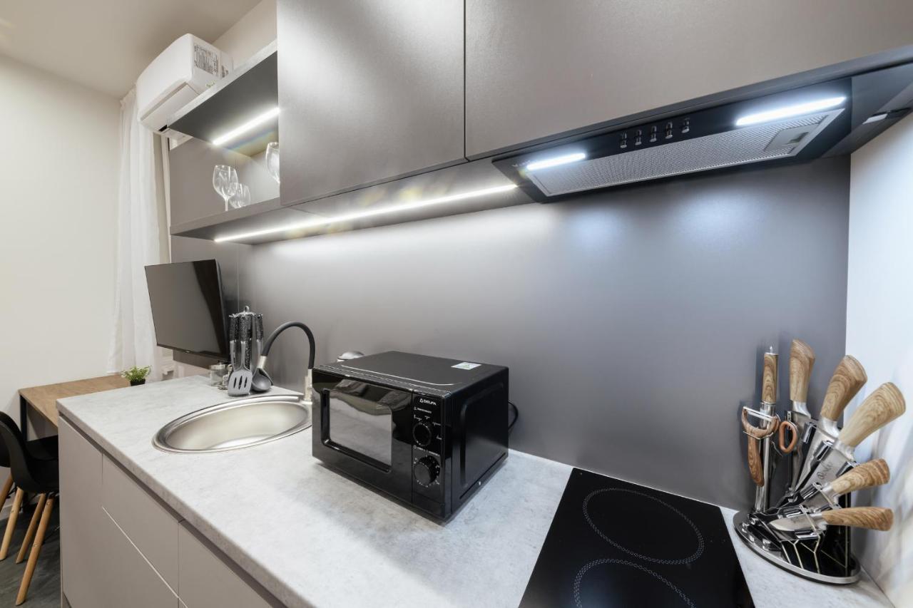 Luxury Apartments Smart House 우주고로트 외부 사진