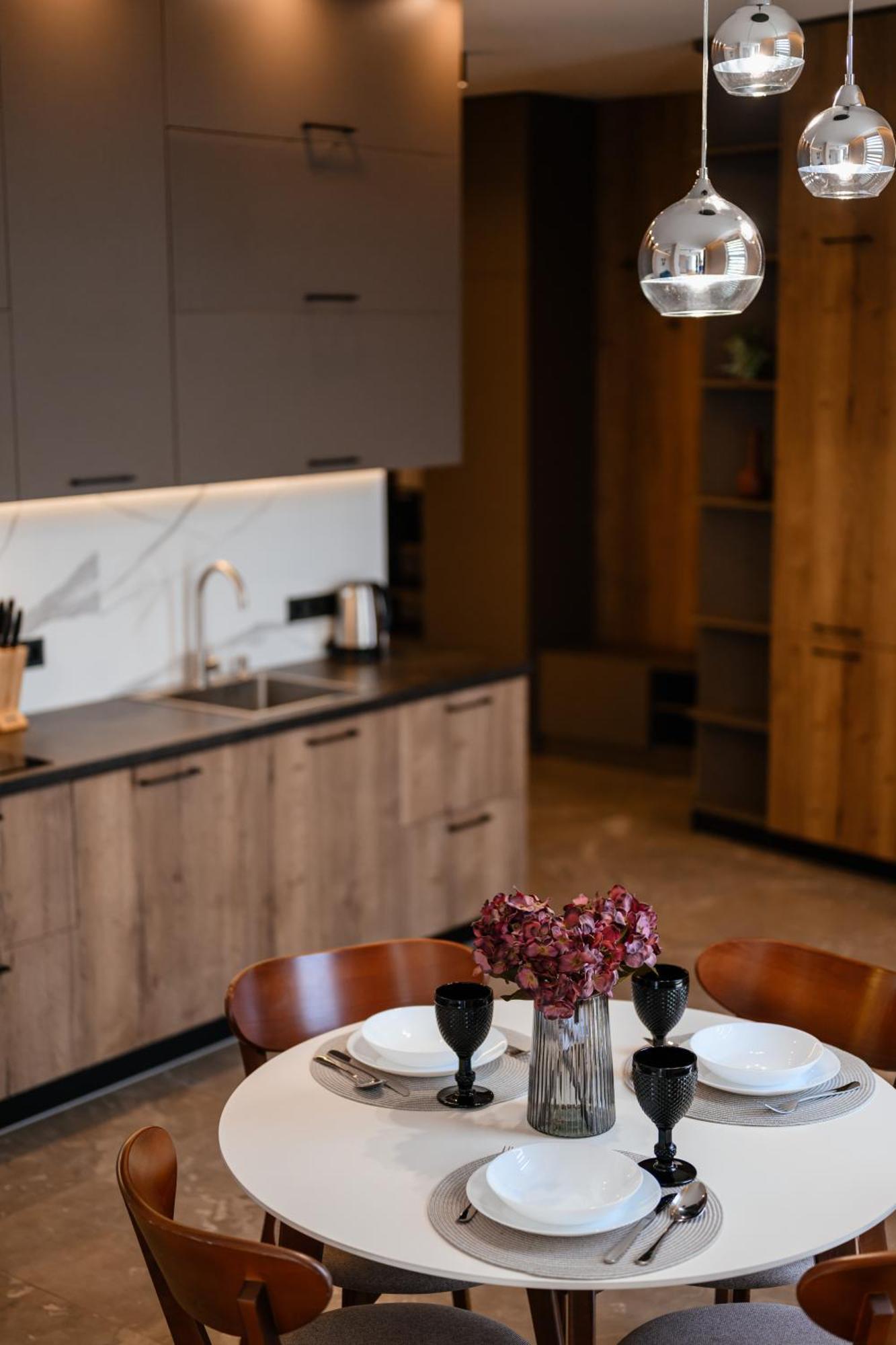 Luxury Apartments Smart House 우주고로트 외부 사진
