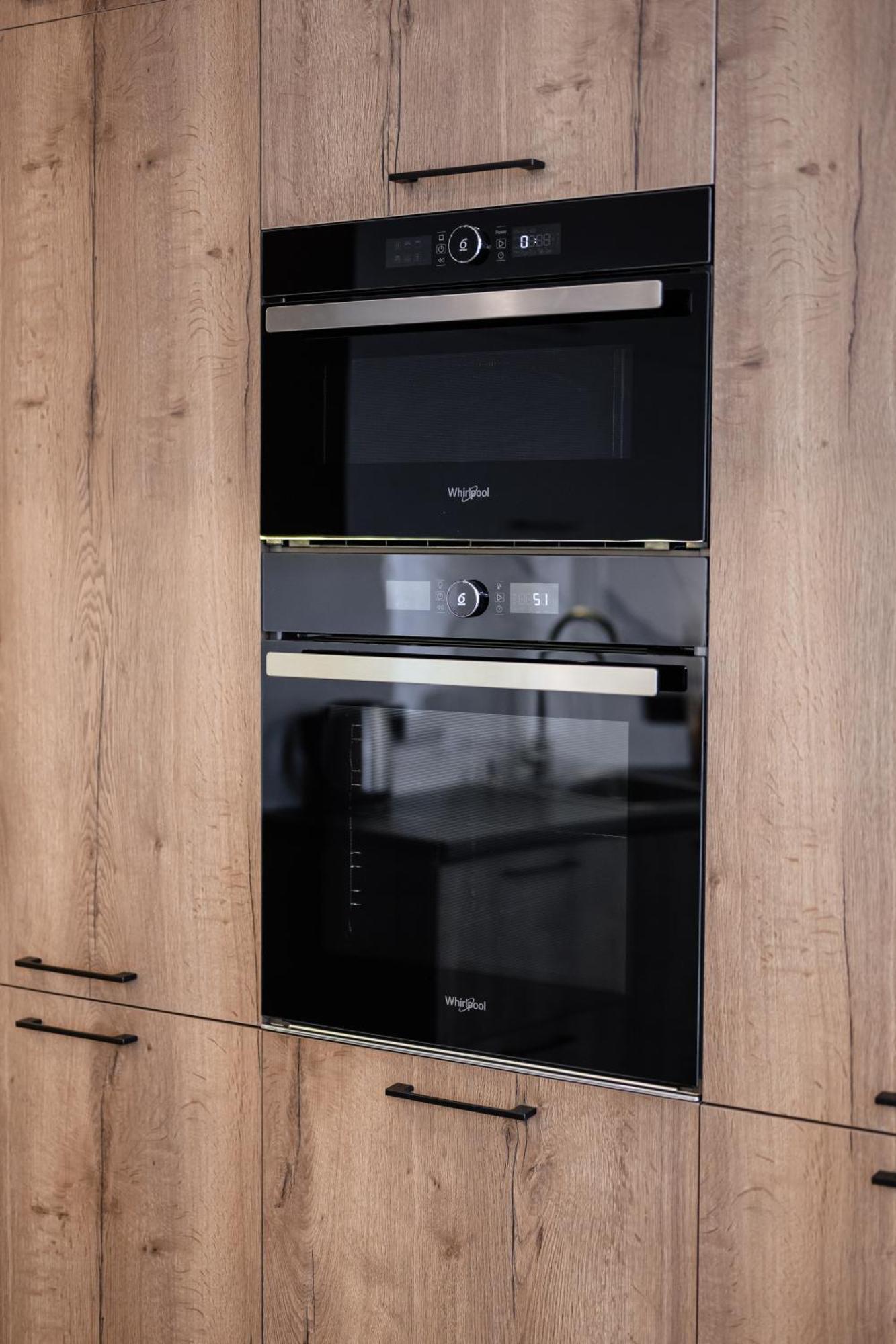 Luxury Apartments Smart House 우주고로트 외부 사진