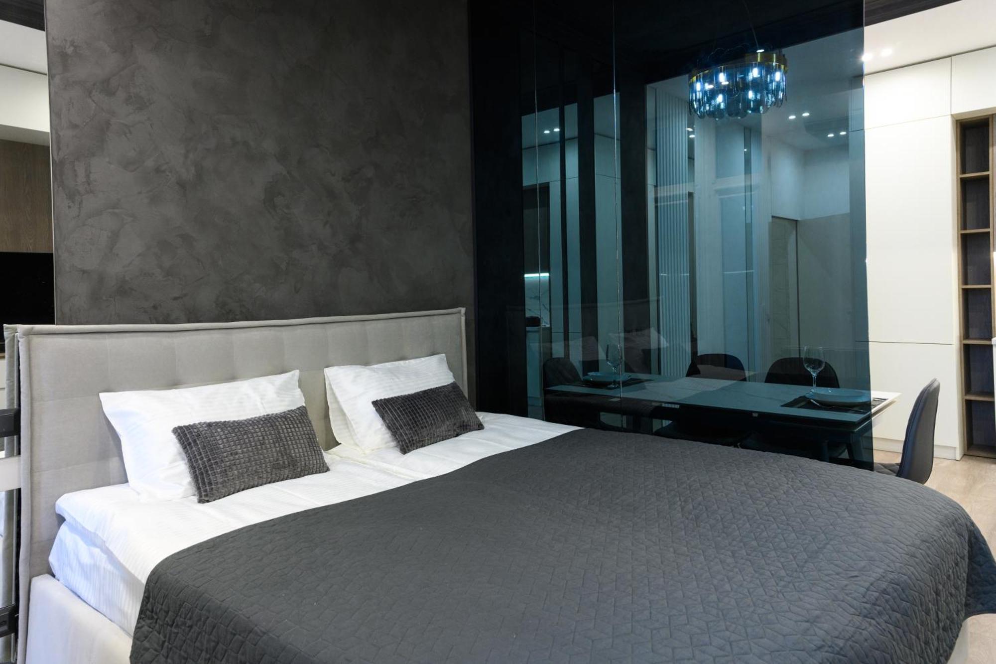 Luxury Apartments Smart House 우주고로트 외부 사진
